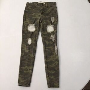 Sneak Peak Distressed Camouflage Jeans